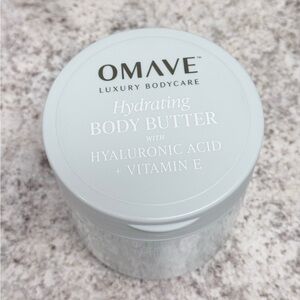 OMAVE Luxury Hydrating Body Butter With Hyaluronic Acid + Vitamin E